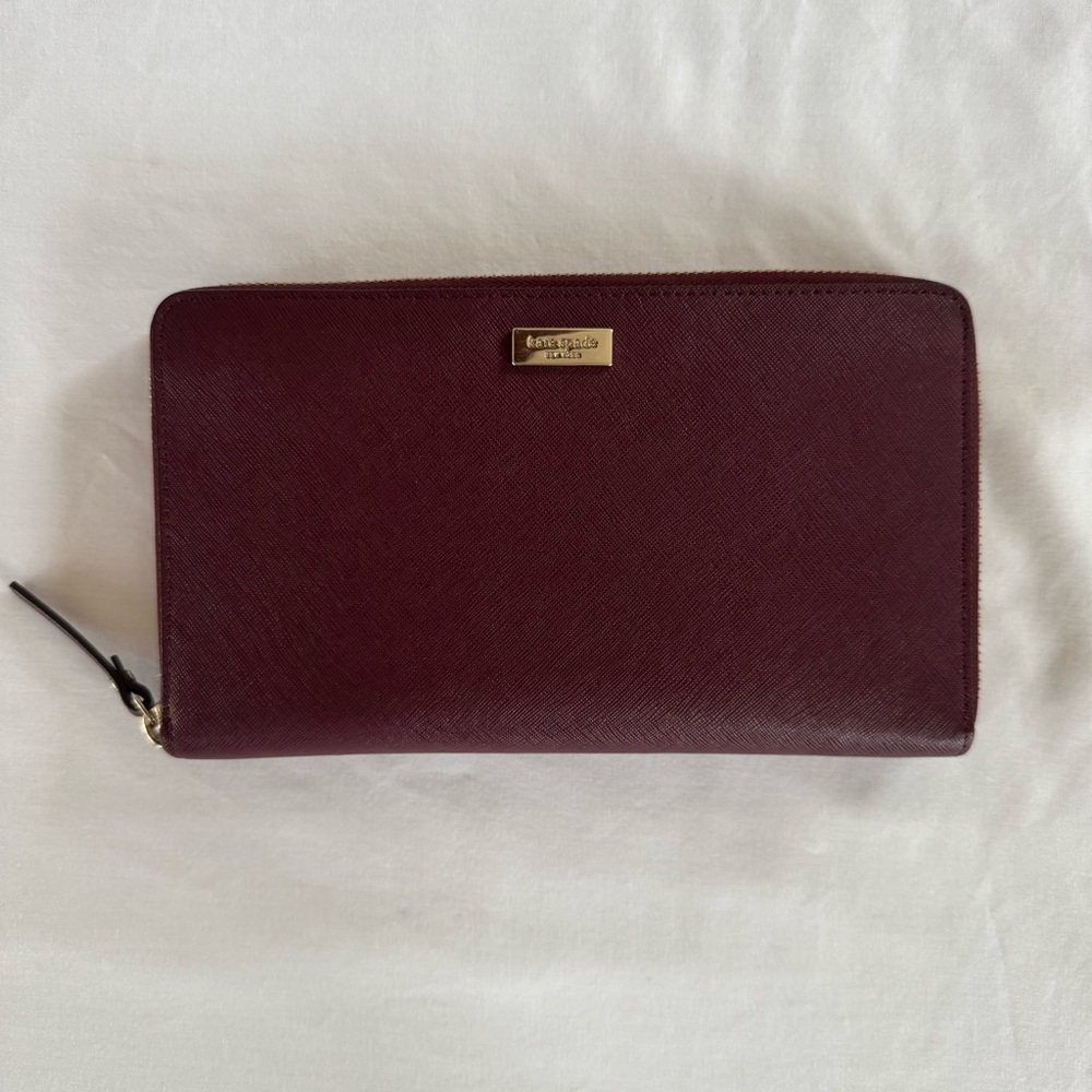 Kate Spade Wallet, Laurel Way Kaden in Cherrywood, Full Zip
